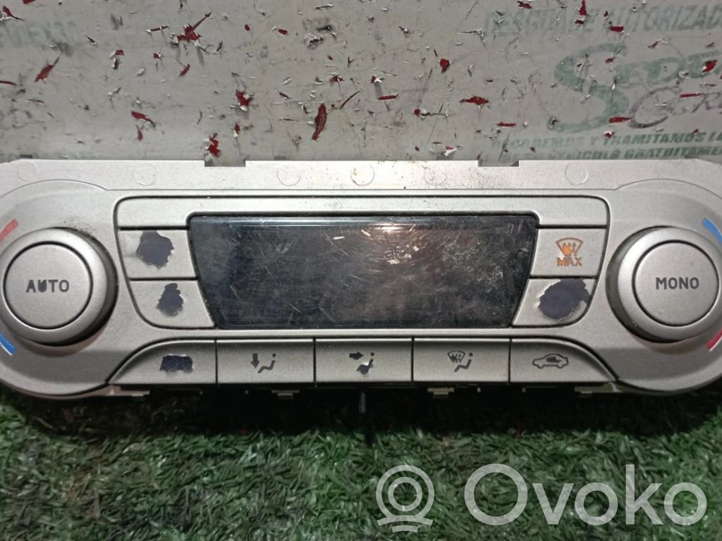 Ford Focus Climate control unit 