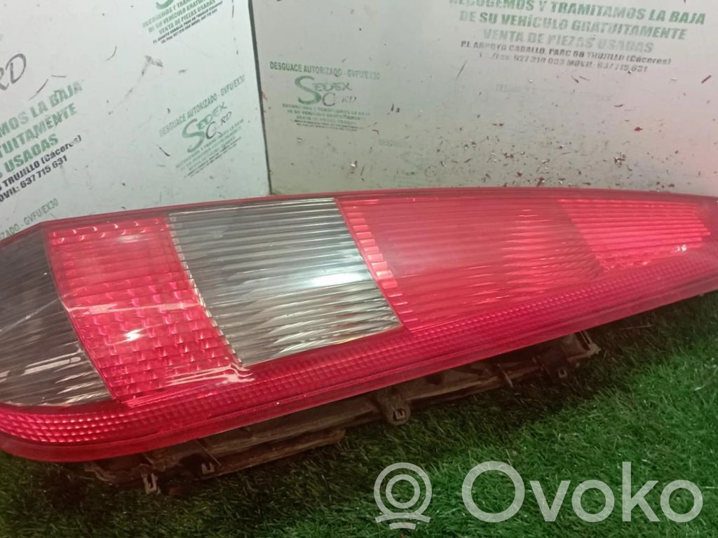 Ford Fiesta Lampa tylna 