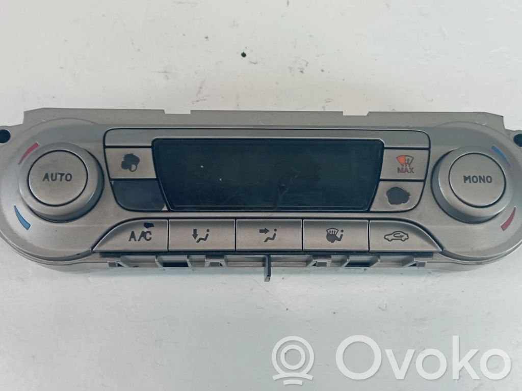 Climate control unit   7M5T18C612
