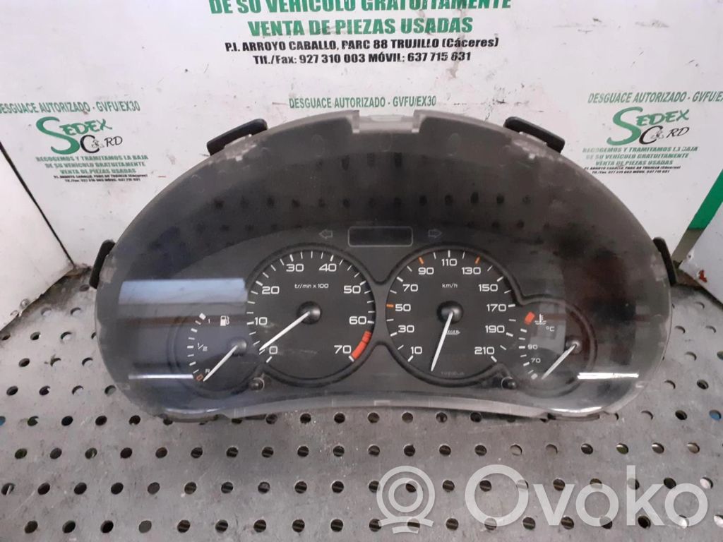 Peugeot 206+ Nopeusmittari (mittaristo) 