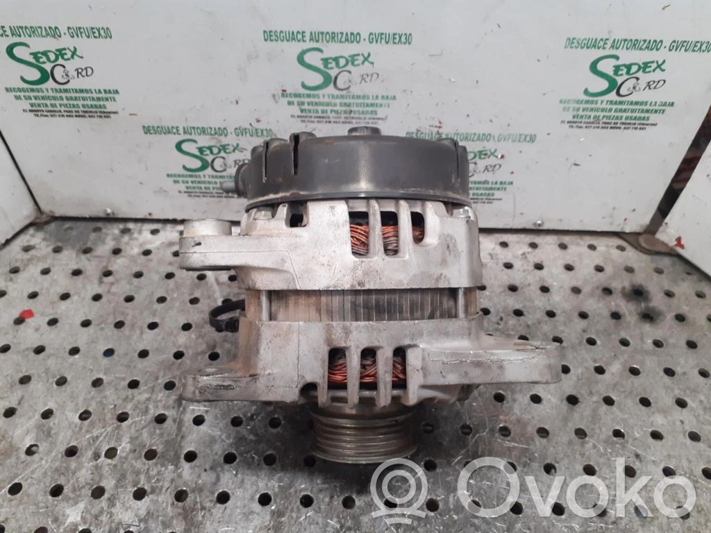 Alternador   373002A950