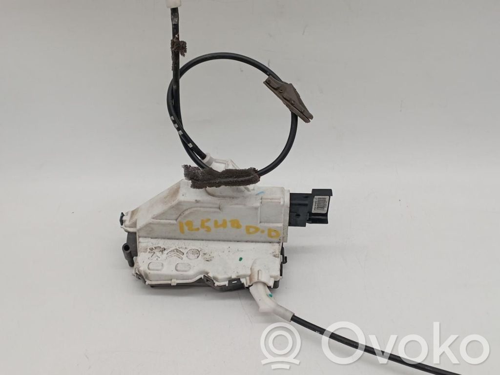 Citroen C3 Priekšpusē slēdzene 