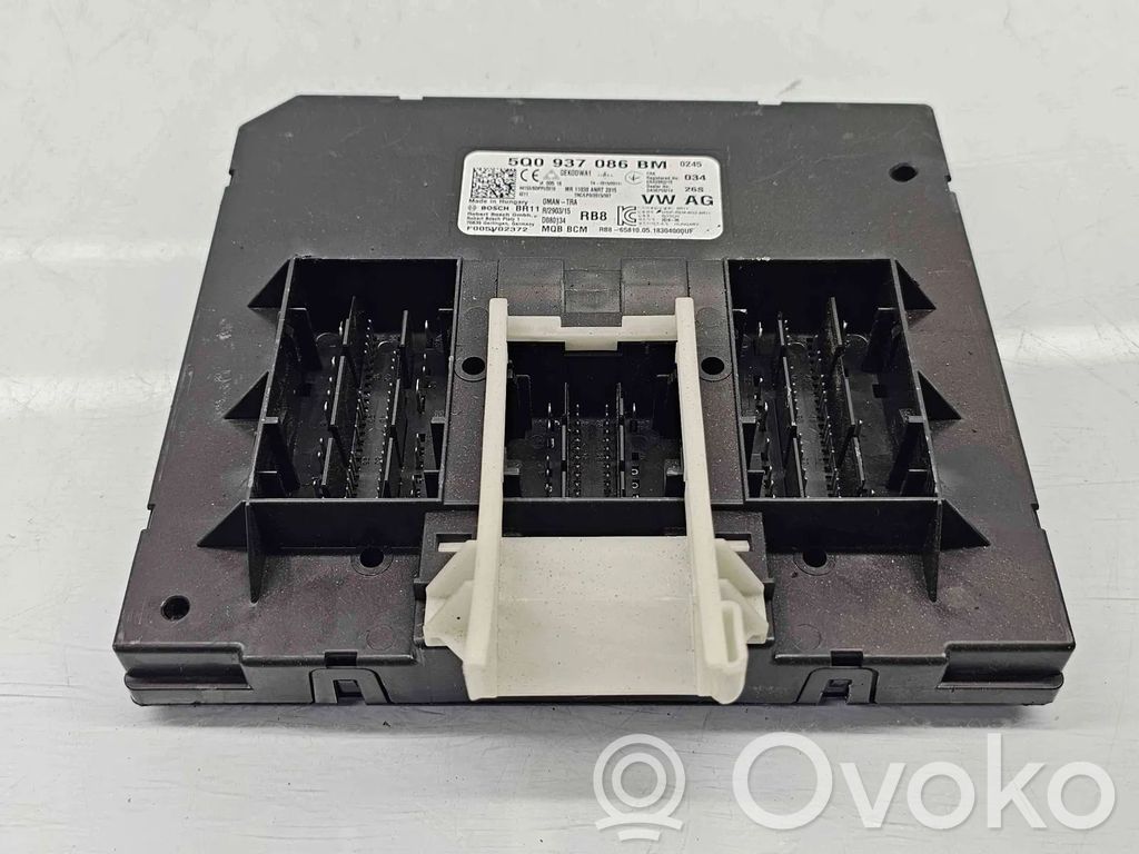 Volkswagen PASSAT B8 Module confort 