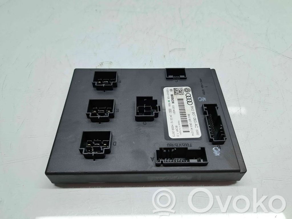 Audi A4 S4 B8 8K Mukavuusmoduuli 