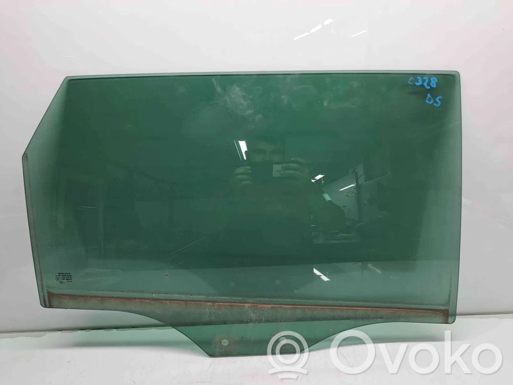Luna de la puerta trasera   OEM