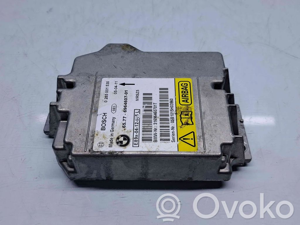 Module de contrôle airbag   31696460701T