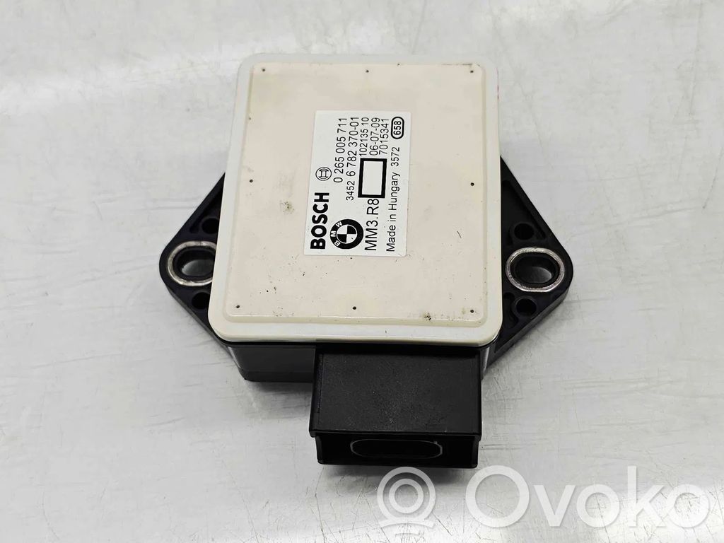 Yaw turn rate sensor   6782370