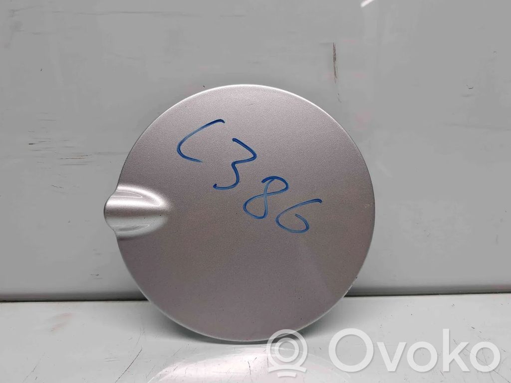Ford Focus Fuel tank cap trim 
