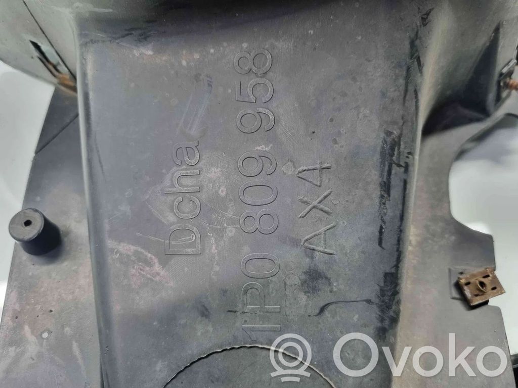 Seat Leon (1P) Priekšējais dubļusargs 