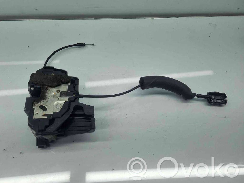 Renault Megane III Cerradura de puerta delantera (junto a la manecilla) 