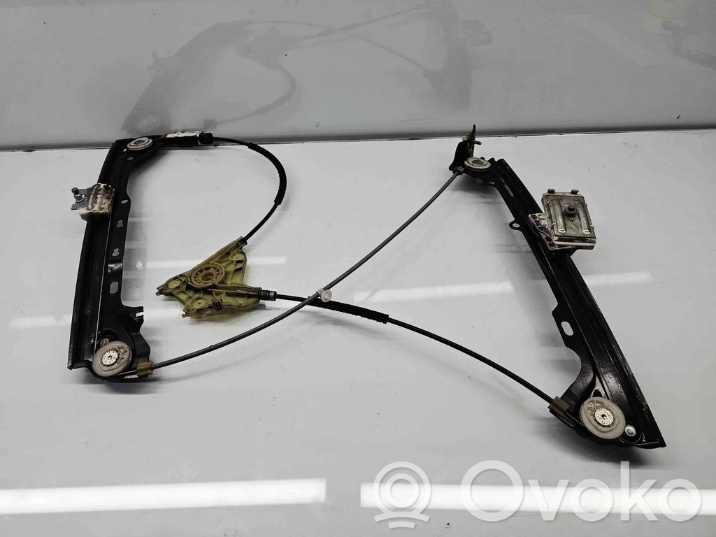Front door manual window regulator   7193456