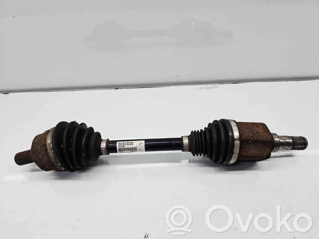 Volvo V40 Priekinis pusašis 