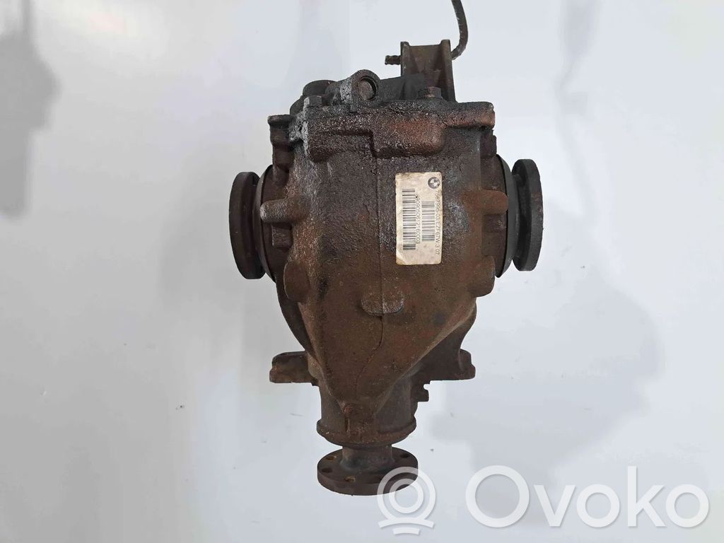 Rear differential   756799503