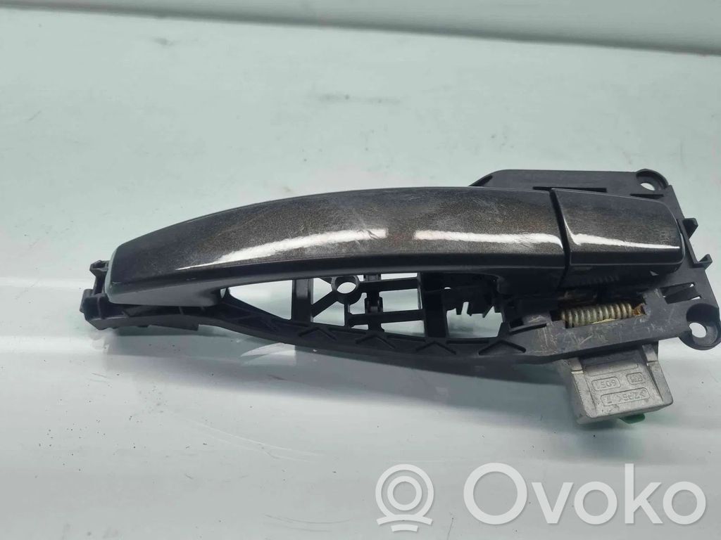 Opel Corsa D Takaoven ulkokahva 