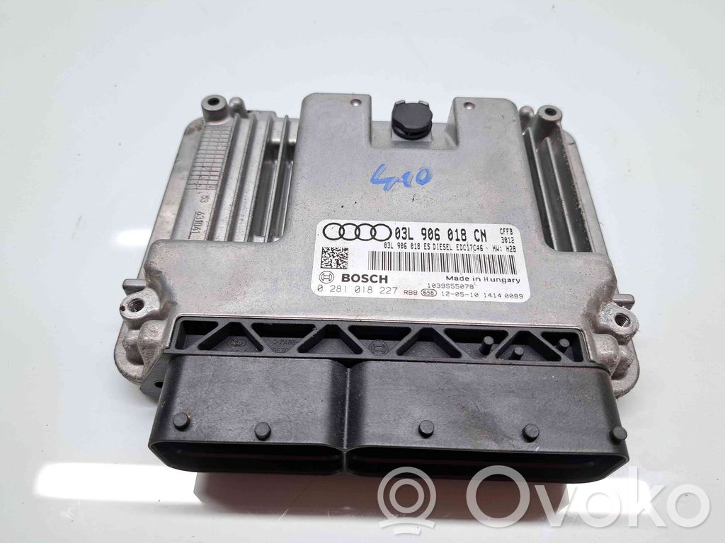 Audi Q3 8U Engine control unit/module ECU 
