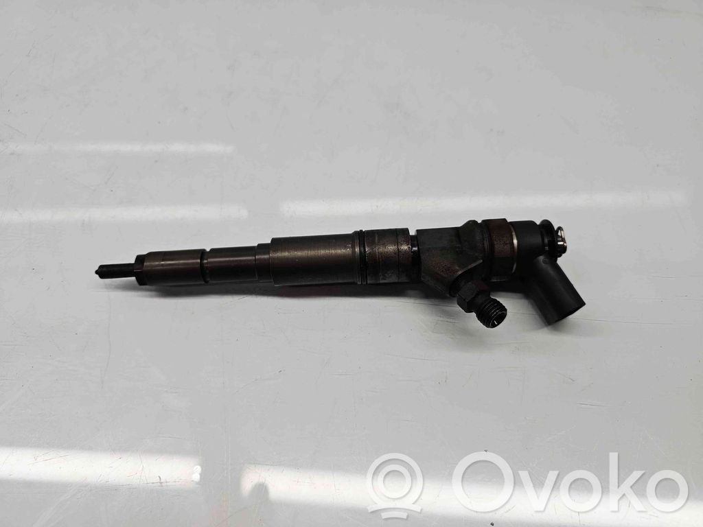 BMW 1 E81 E87 Fuel injector 
