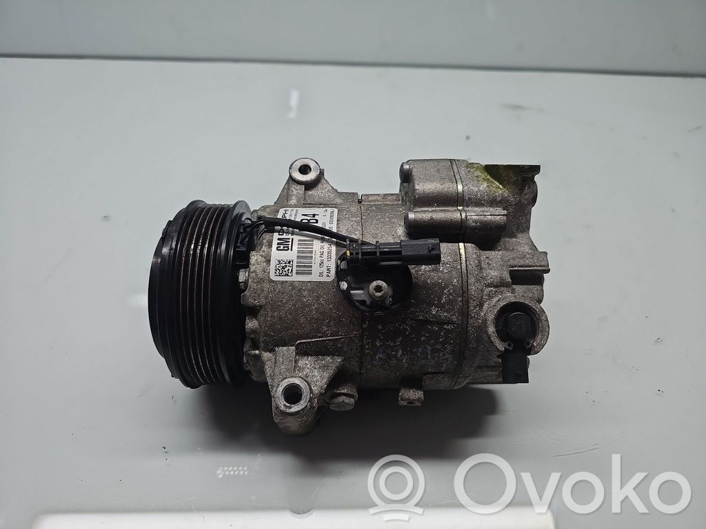 Opel Astra J Kompresor / Sprężarka klimatyzacji A/C 