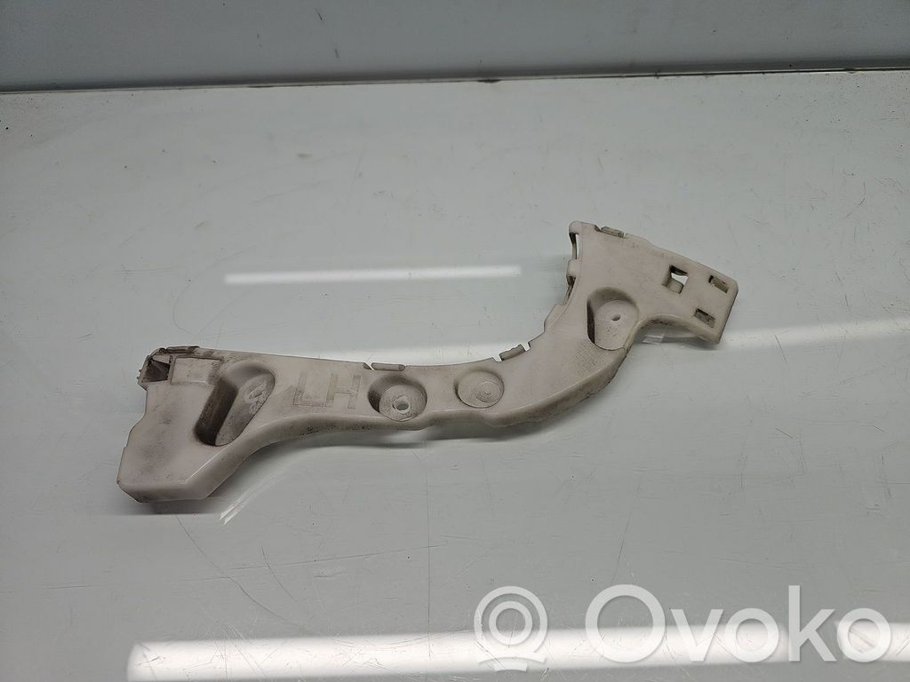 Ford Focus Uchwyt / Mocowanie zderzaka tylnego 