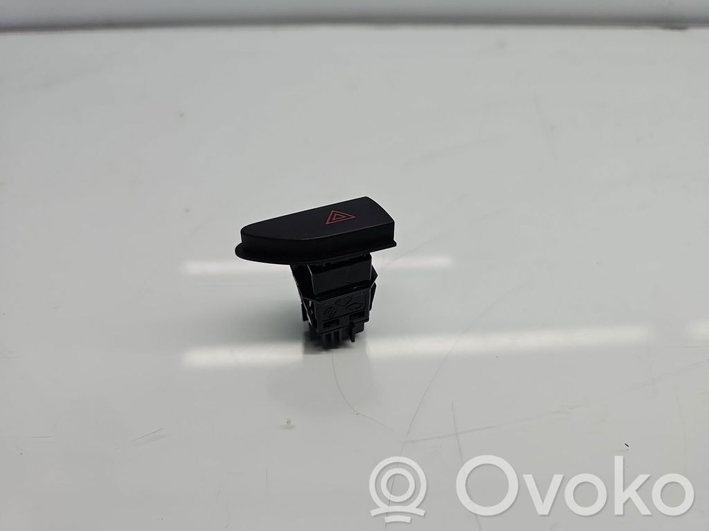 Renault Clio IV Alte comutatoare/butoane 