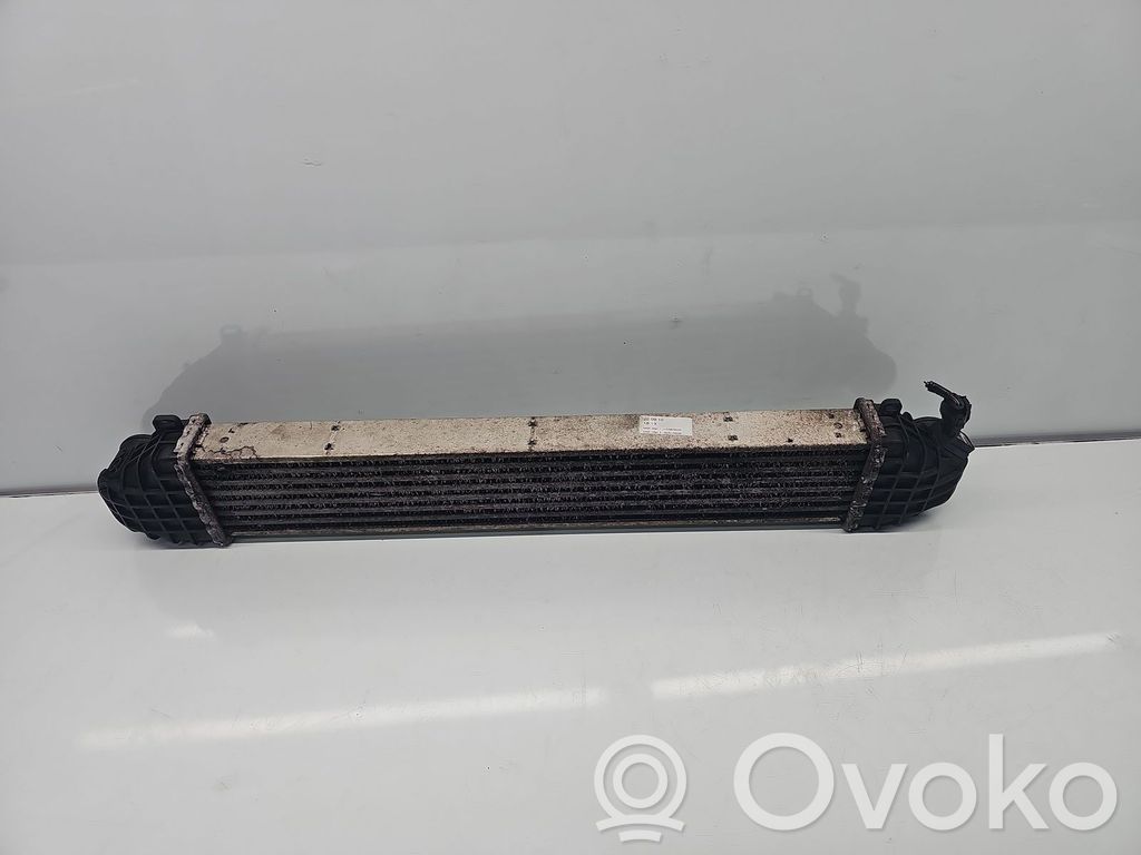 Volvo C30 Interkūlerio radiatorius 