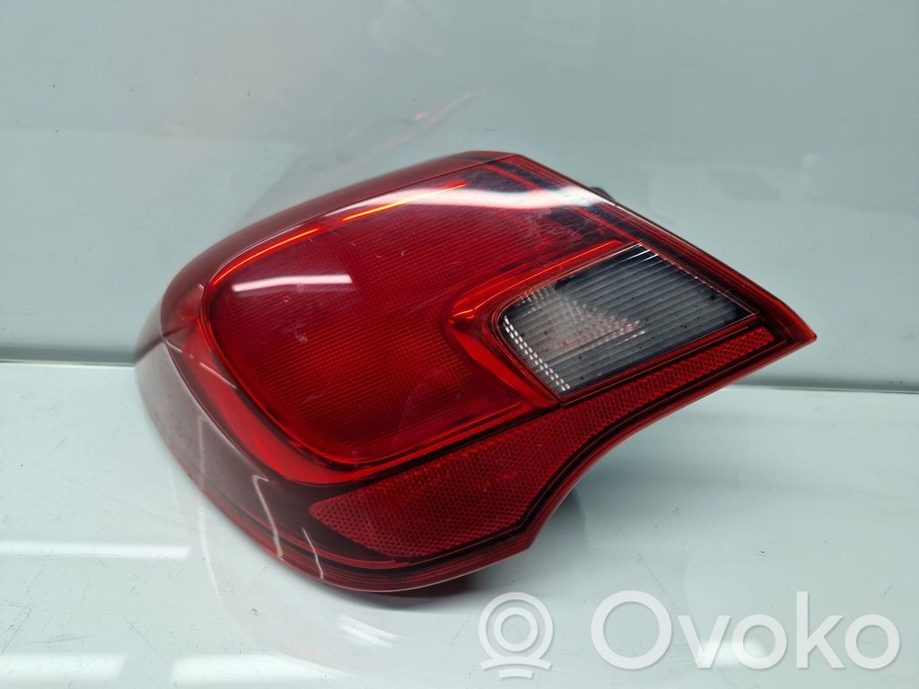 Rear/tail lights   13428455