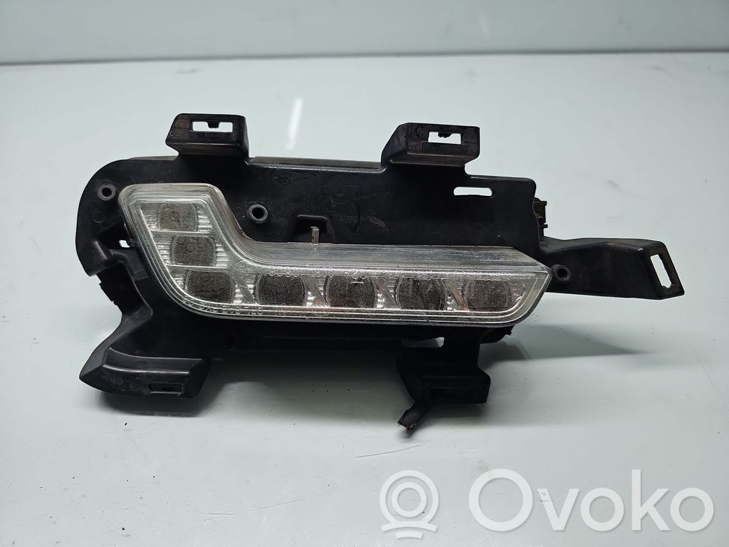 Etusumuvalo   A2128200756