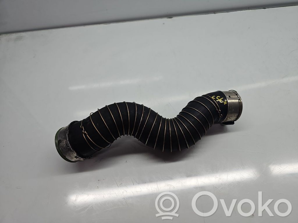 Ilmastointilaitteen putki (A/C)   OEM