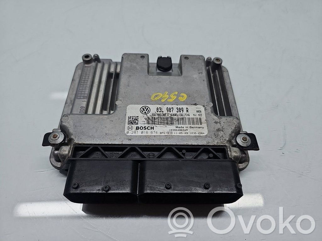 Volkswagen PASSAT B7 Unité de commande, module ECU de moteur 