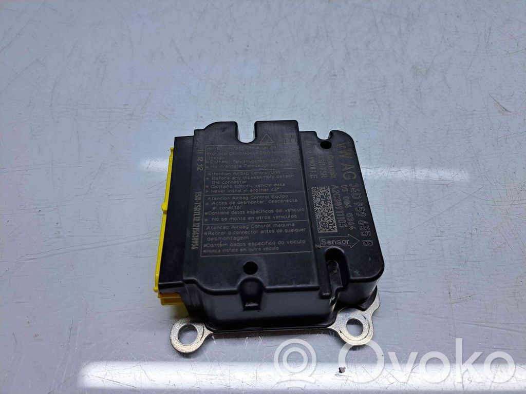 Skoda Fabia Mk2 (5J) Airbag control unit/module 