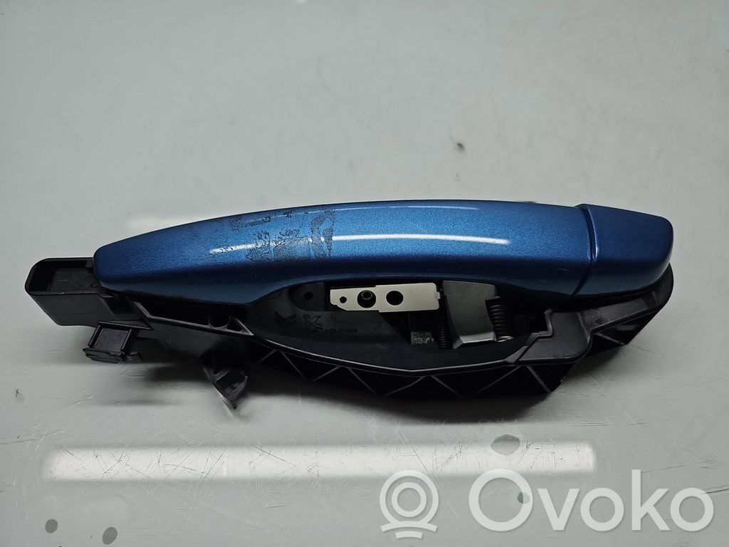 Opel Crossland X Takaoven ulkokahva 