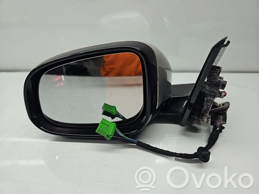 Volvo V40 Spogulis (elektriski vadāms) 