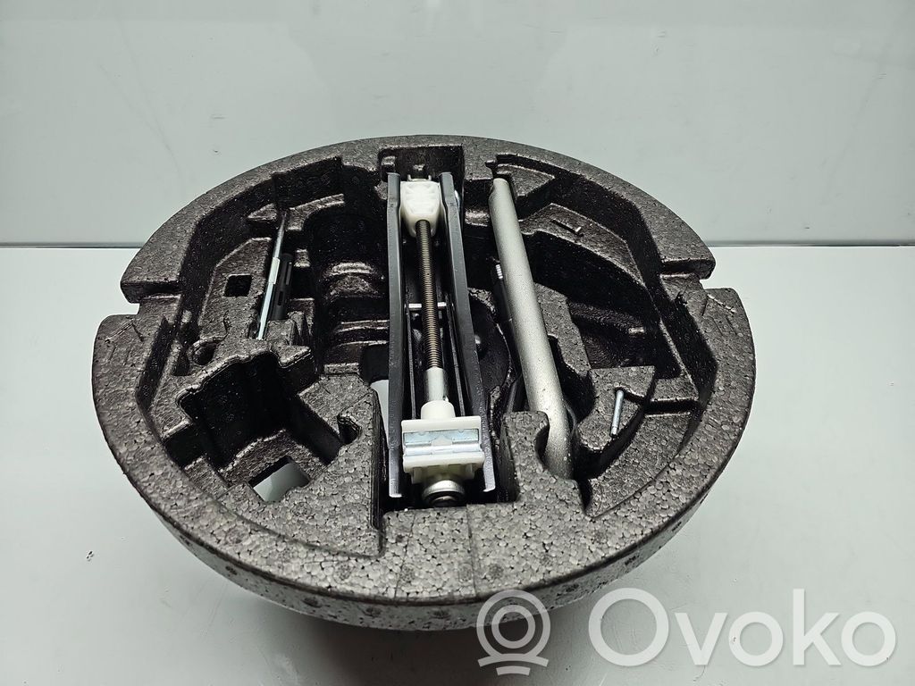 Tunkki   5JA012115G