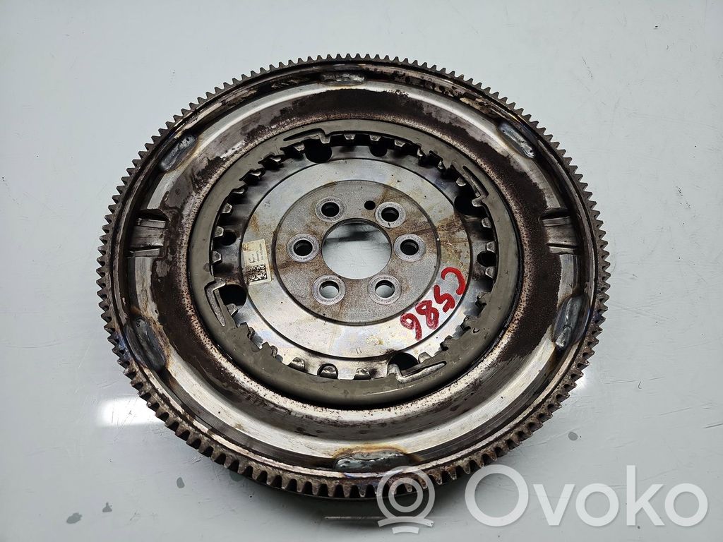 Volante motor   03L105266DN
