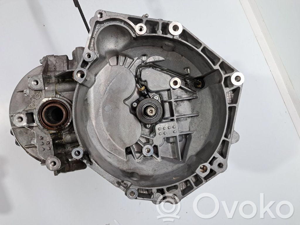 Opel Zafira B Cutie viteze manuală cu 5 trepte 
