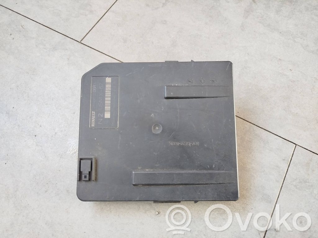 Fuse module   284B67206R,284B67206,519336184,7710001340