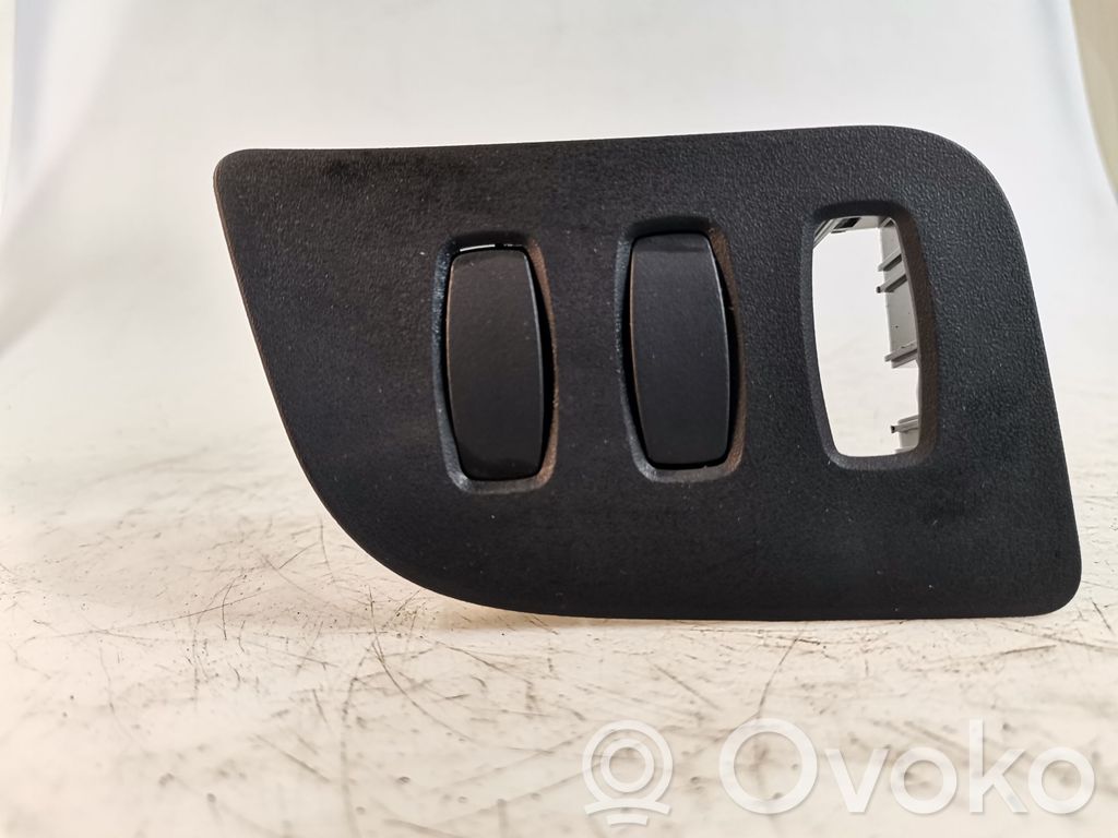 Renault Kangoo II ESP (stability program) switch 