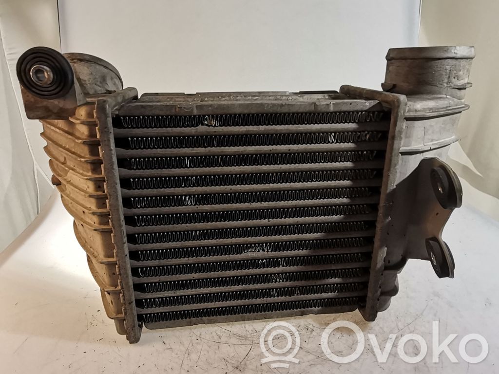 Audi TT Mk1 Interkūlerio radiatorius 