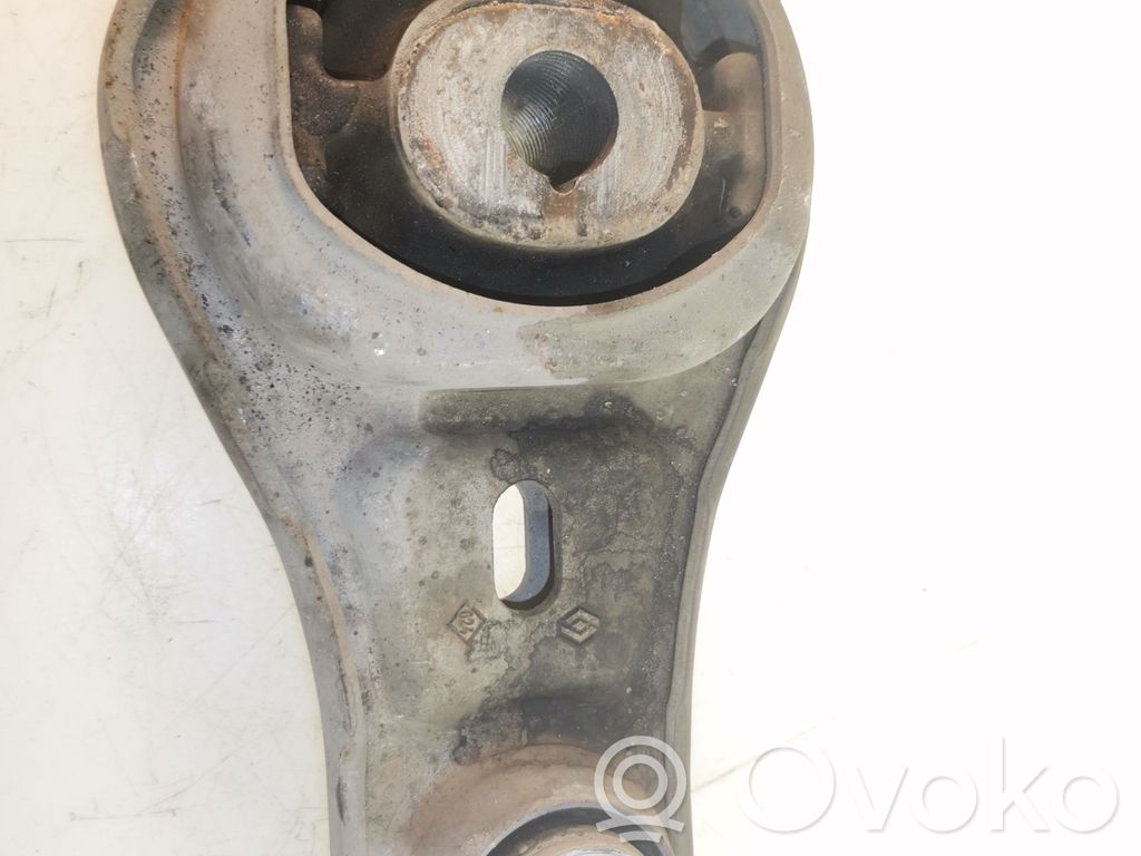 Opel Vivaro Engine mount bracket 