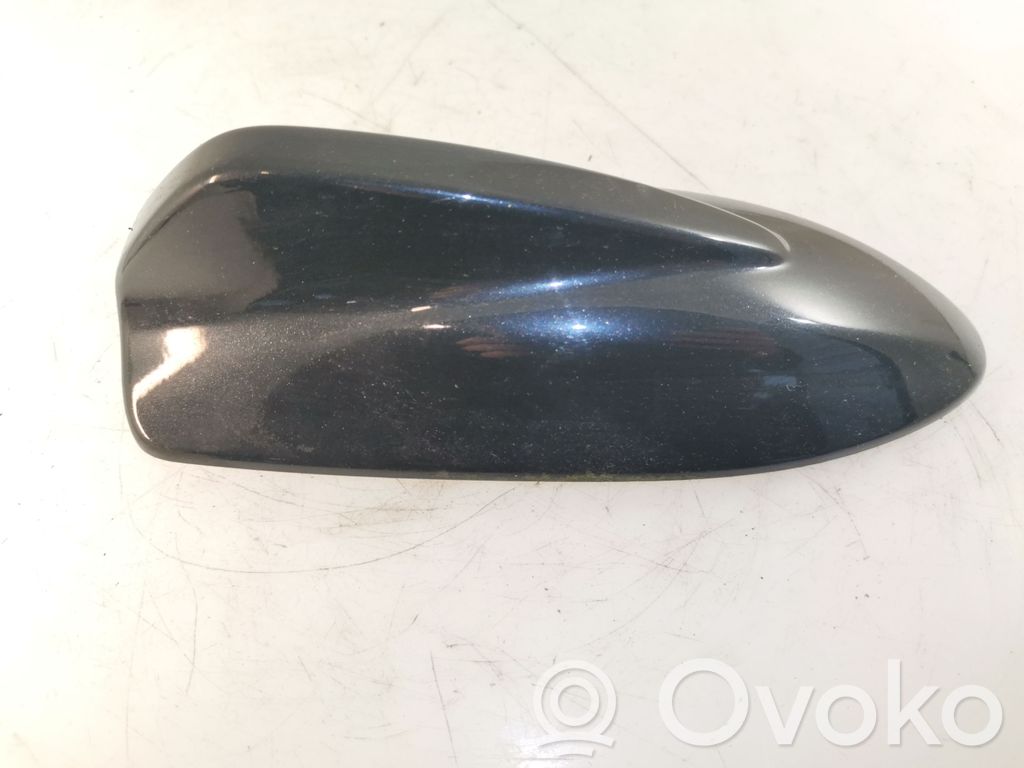 Volvo V50 Stogo (GPS) antenos dangtelis 