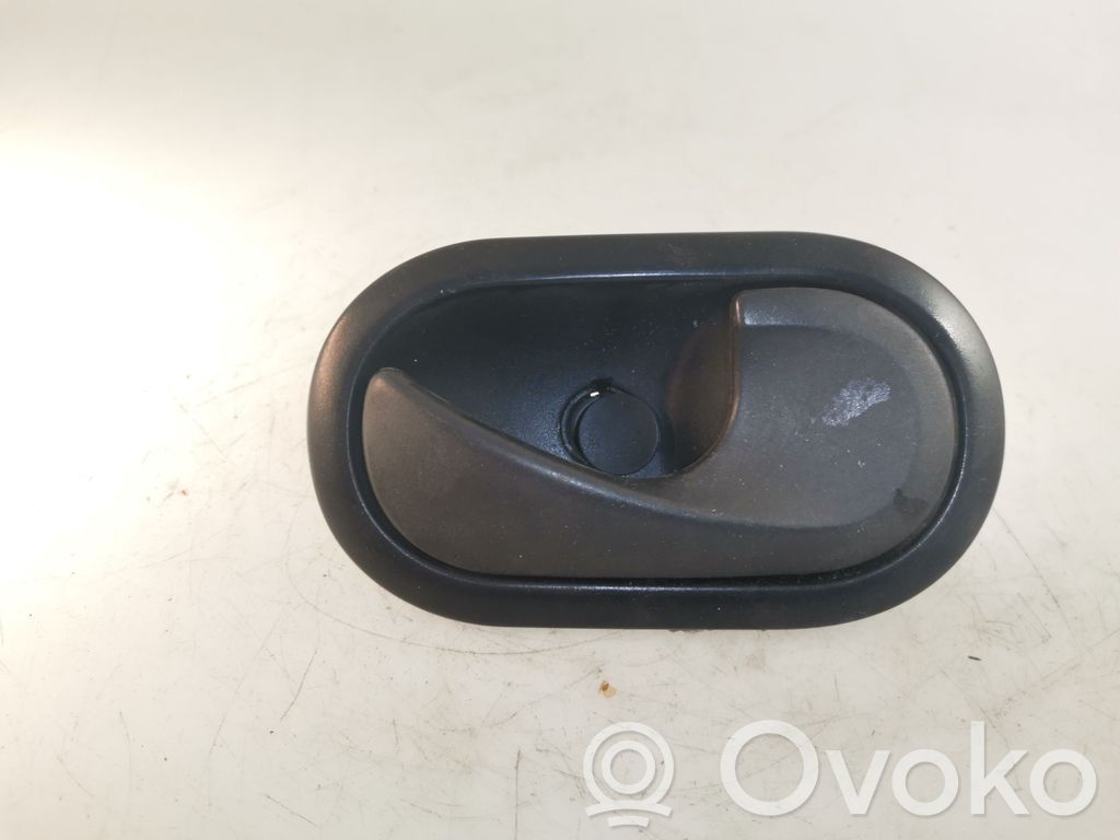 Renault Master III Rear door interior handle 