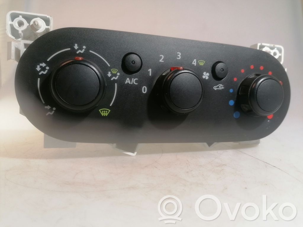 Renault Trafic III (X82) Climate control unit 
