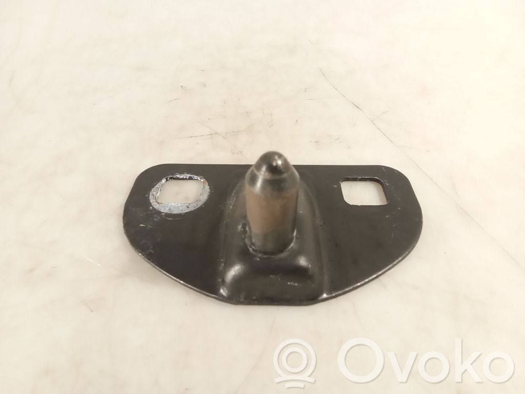 Renault Master III Loading door lock loop/hook striker 