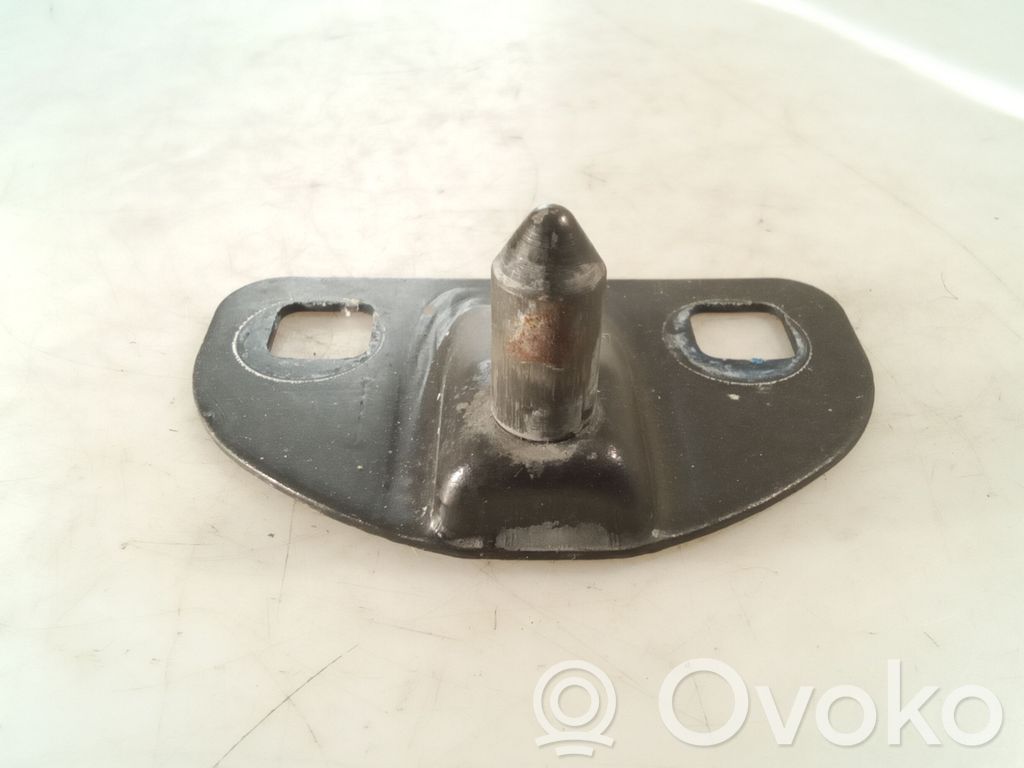 Renault Master III Loading door lock loop/hook striker 