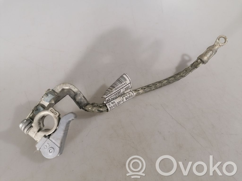 Peugeot Boxer Minus / Klema / Przewód akumulatora 