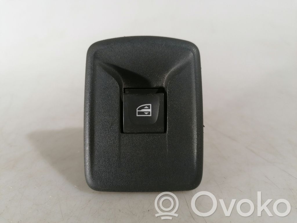Renault Trafic III (X82) Electric window control switch 
