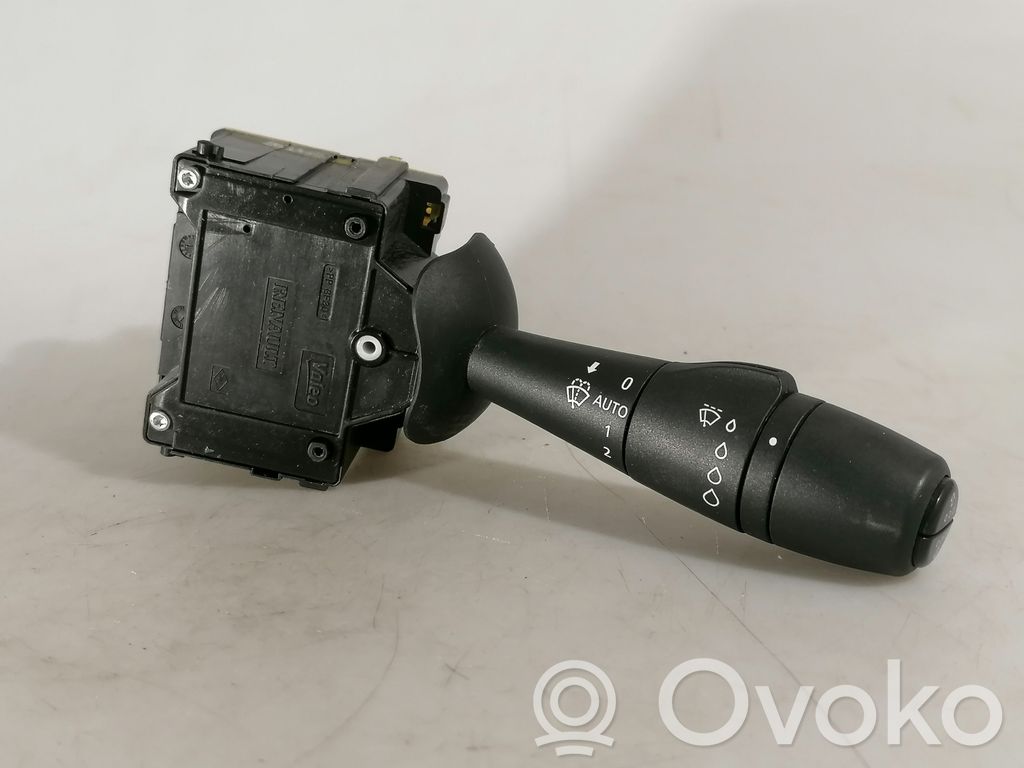 Opel Vivaro Wiper control stalk 