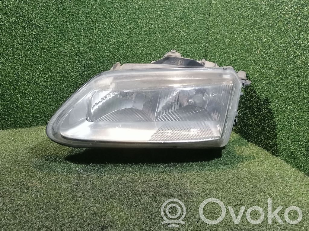 Renault Espace III Headlight/headlamp 
