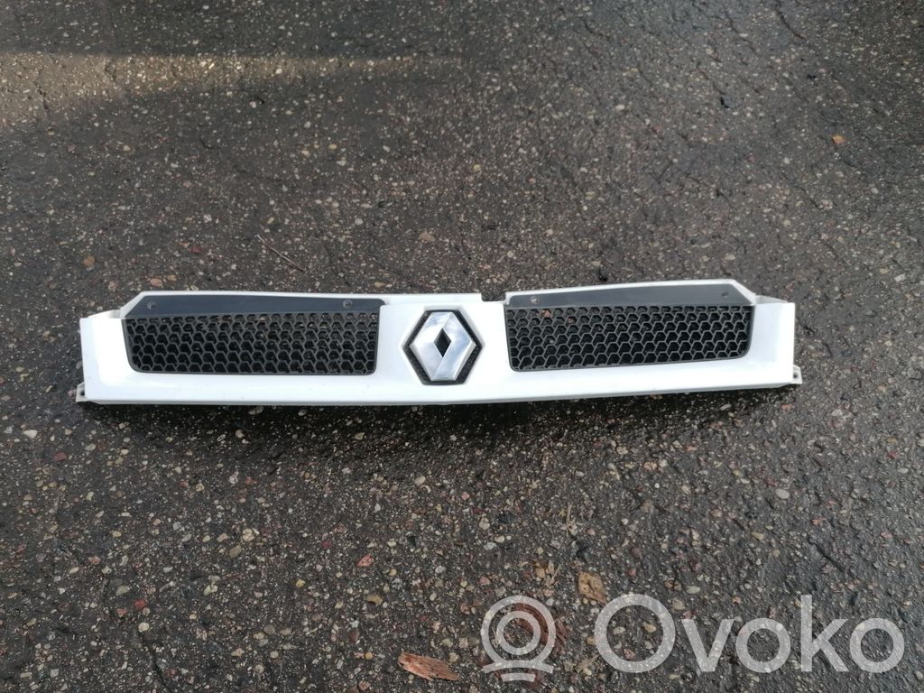 Renault Master II Etusäleikkö 