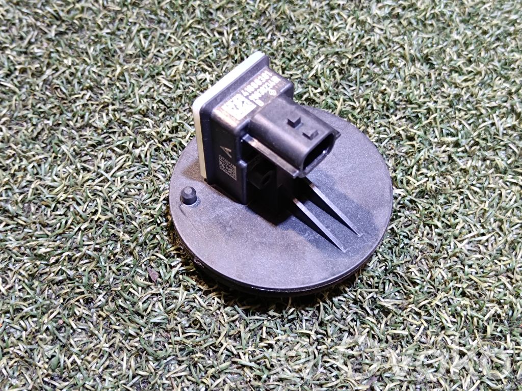 Renault Espace V (RFC) Airbagsensor Crashsensor Drucksensor 