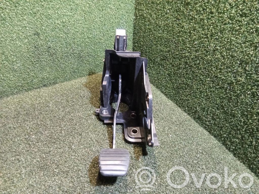 Renault Master III Accelerator throttle pedal 